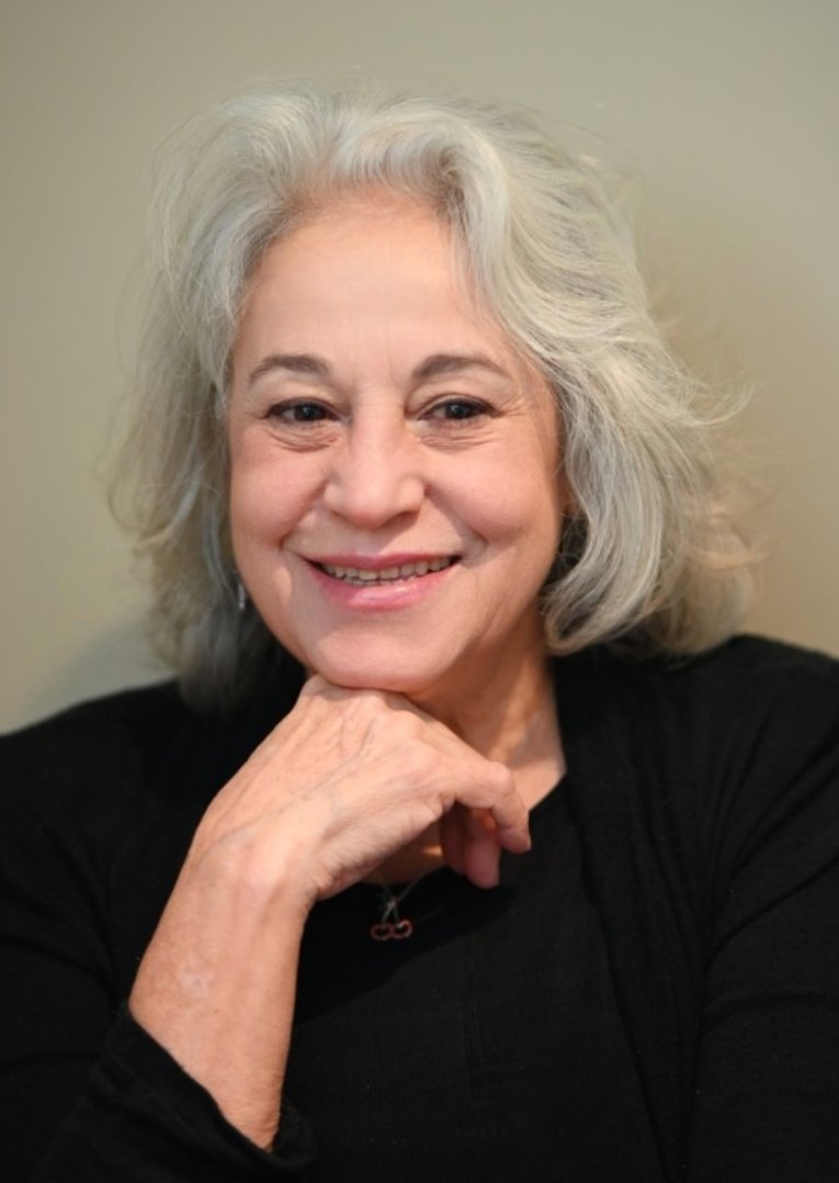 الفنانة المسرحية ندى الحمصي
